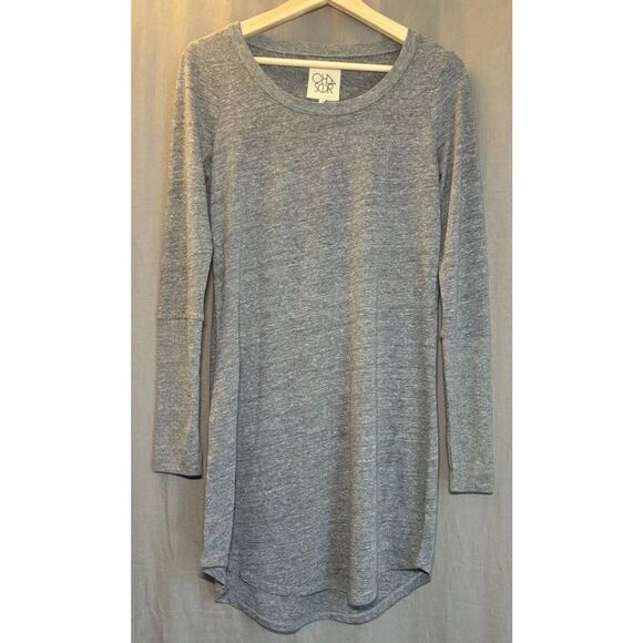 NWT CHASER Nordstrom Y2K Grey Long SLEEVE CREW NECK Super Long Tee Size Small - Picture 11 of 12